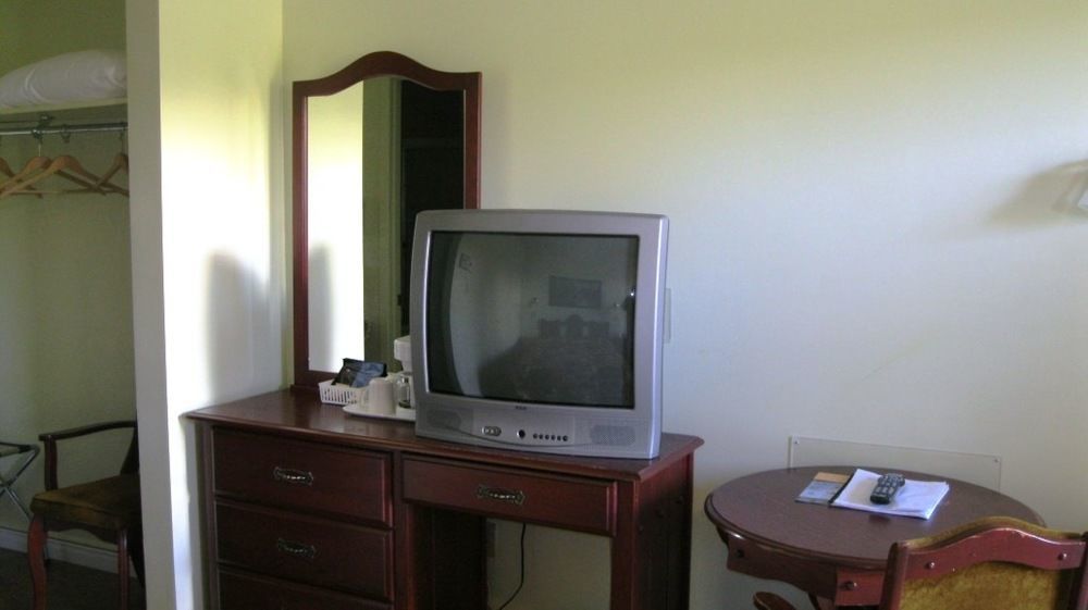 Hotel-Motel La Difference Sainte-Marie Экстерьер фото